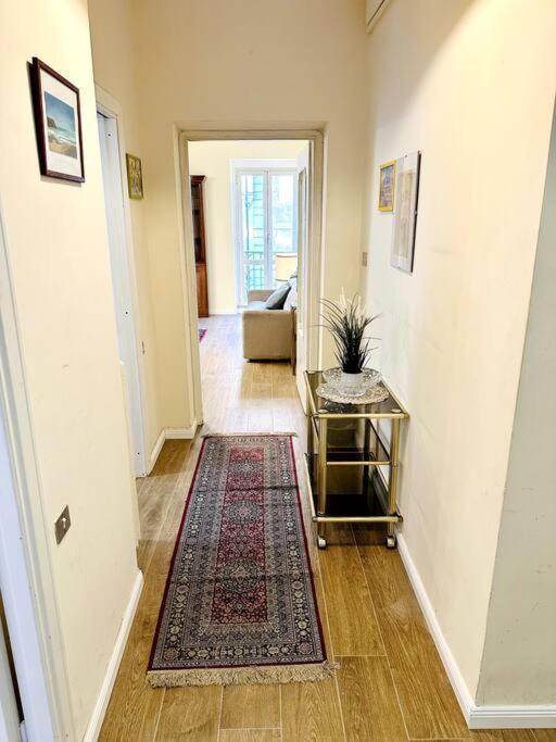 Appartement Hostme Piazza Di Spagna Apartament à Rome Extérieur photo