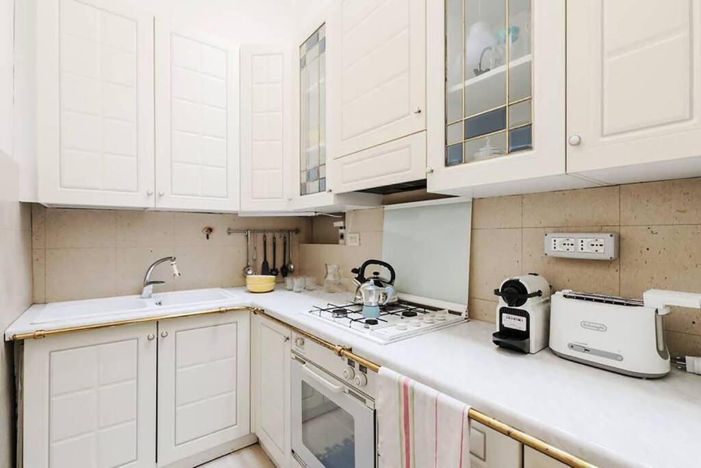Appartement Hostme Piazza Di Spagna Apartament à Rome Extérieur photo